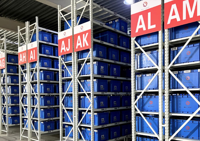 電子產(chǎn)品料箱機(jī)器人立體庫(kù)項(xiàng)目