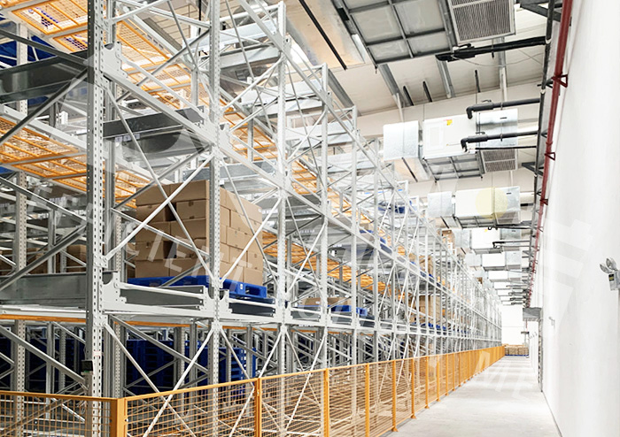 四向車(chē)智能倉(cāng)儲(chǔ)項(xiàng)目案例